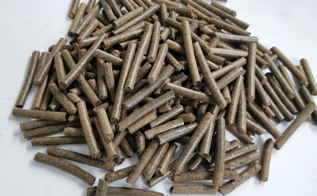 鋸末顆粒機(jī)的生物質(zhì)環(huán)保顆粒燃料 鋸末顆粒機(jī)的生物質(zhì)環(huán)保顆粒燃料